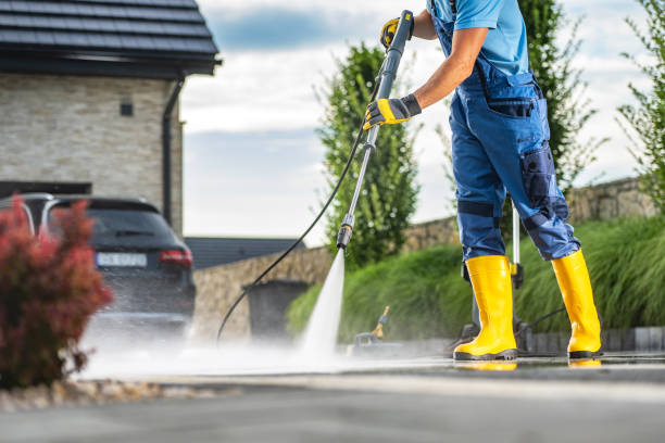 Best Building Exterior Washing  in Lewiston, UT